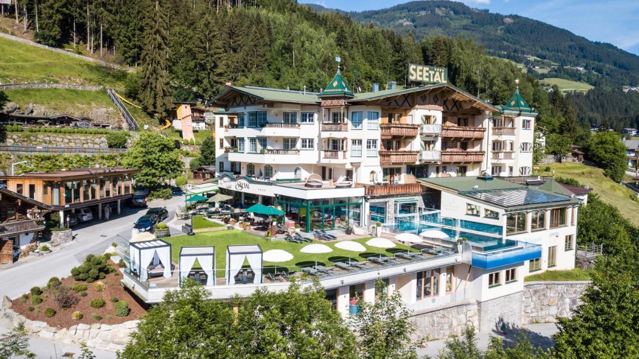 Alpin Family Resort Seetal 칼텐바흐 외부 사진