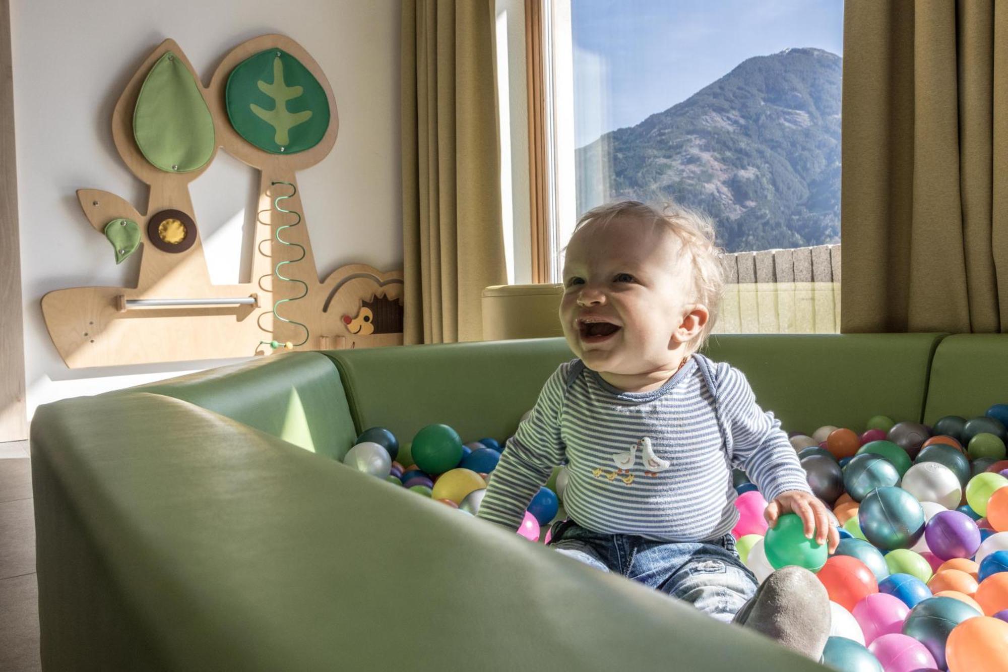 Alpin Family Resort Seetal 칼텐바흐 외부 사진